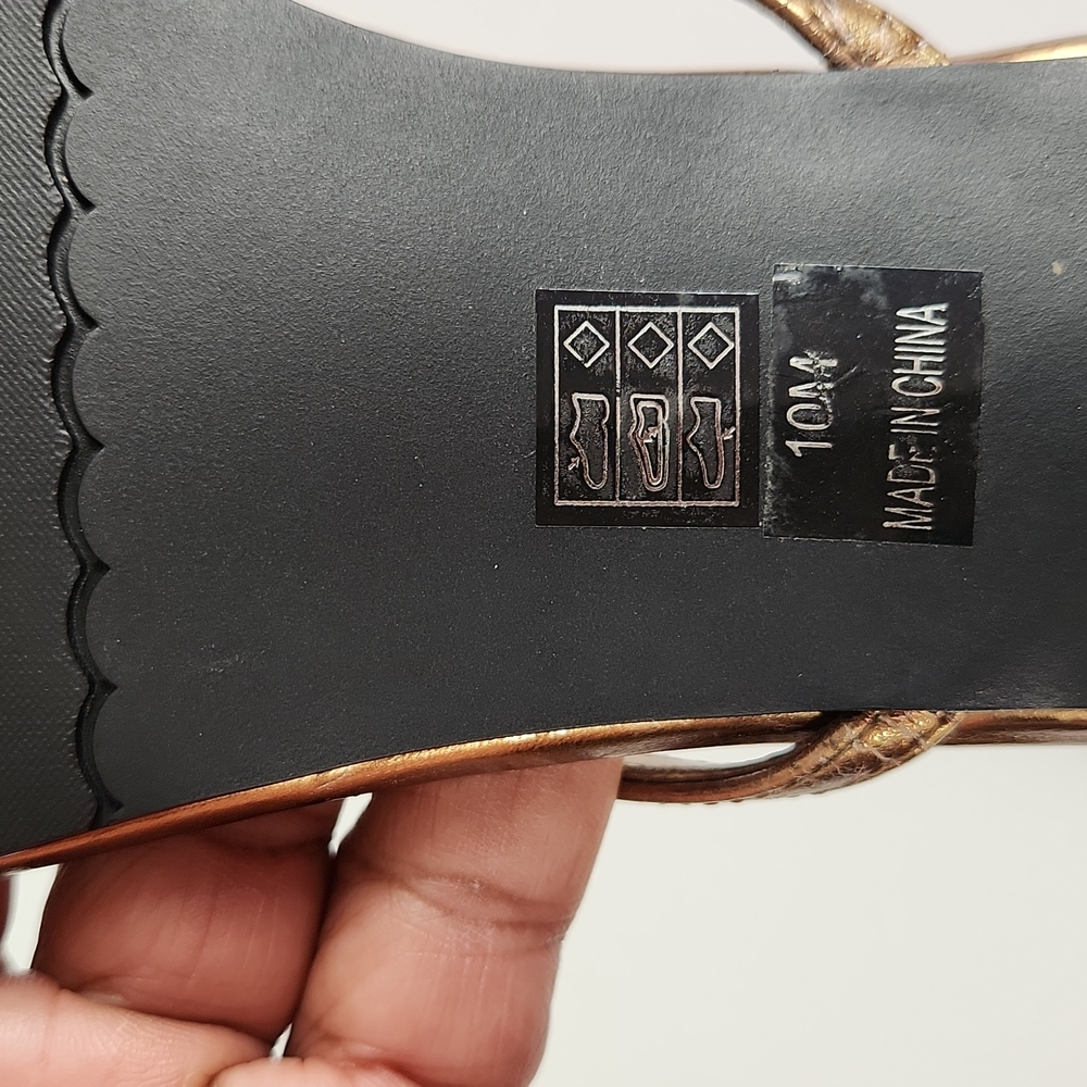 Moda, Women's Browns bronze, 1.5" heels, jeweled slip-on Sandal slides. Size 10M - Picture 5 of 10